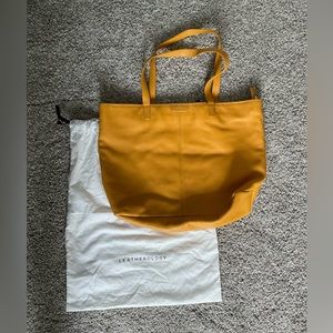 Leatherology Large Zippered Downtown Tote Tumeric Mustard